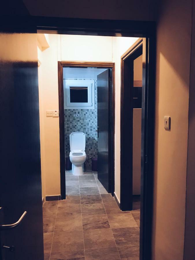 Studio In Heart Of Limassol Extérieur photo